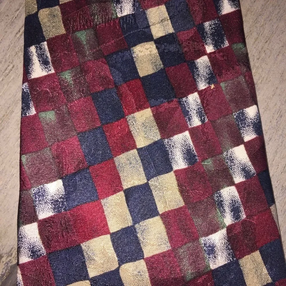 Burma Bibas 100% Silk Tie Geometric Made in USA Retro Career Business